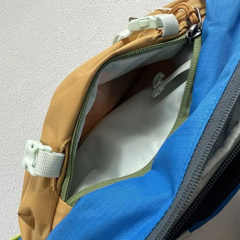 NWT Patagonia PWVL Patchwork Vessel Blue Gold Atom Sling 8L Backpack Bag 48262